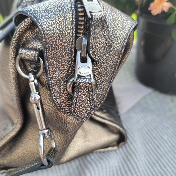 Coach Rhyder metallic brass/gold leather satchel - Picture 4 of 15